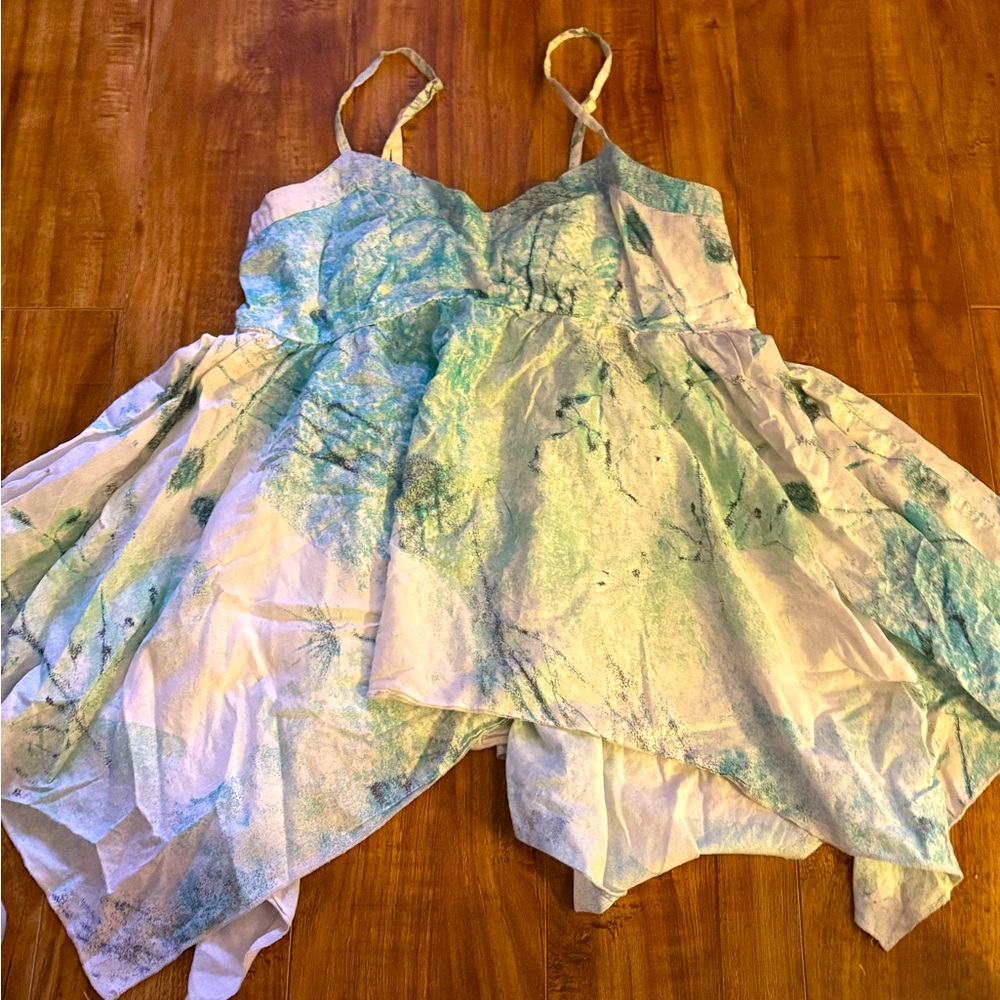 green and white tank top